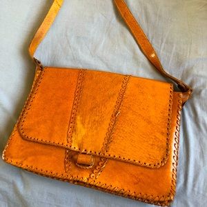 VINTAGE GENUINE LEATHER (Stiff) MESSENGER BAG